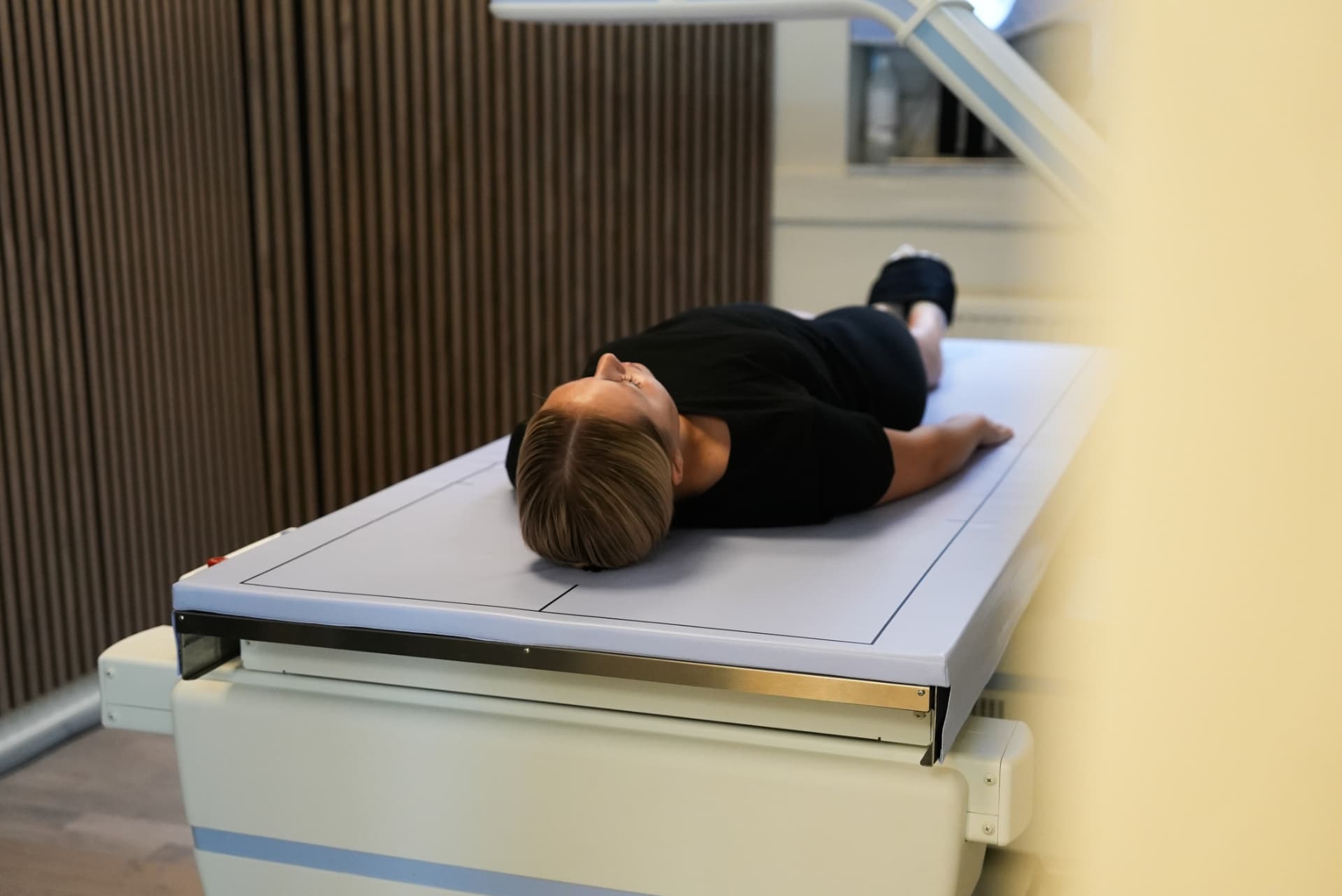 Bone density measurement with DEXA at Revi Health
